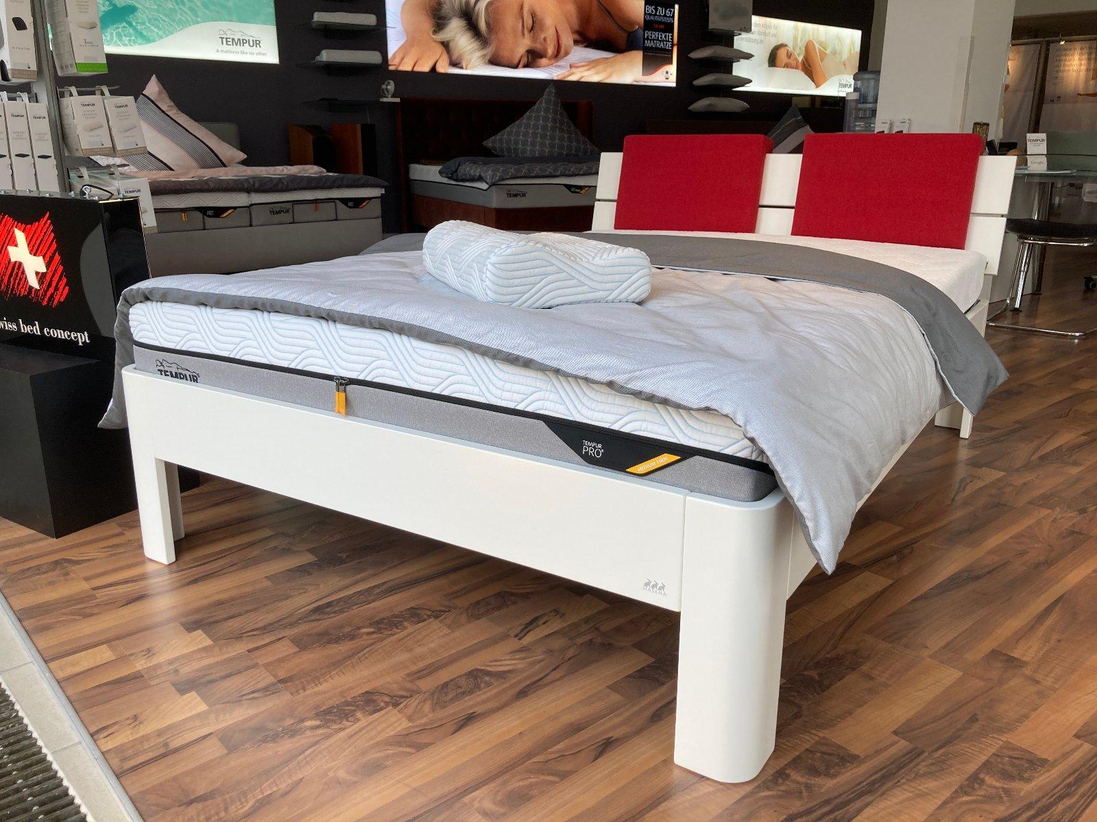 Hasena Bett 140x200cm Buche weiss - Tempur Schlafstudio Aachen